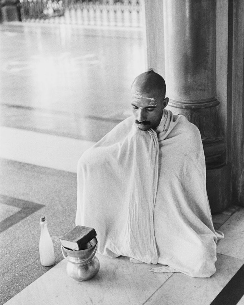 Sadhu praying