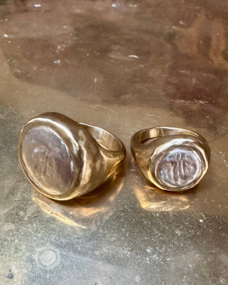 Bague dorée, cœur argent
