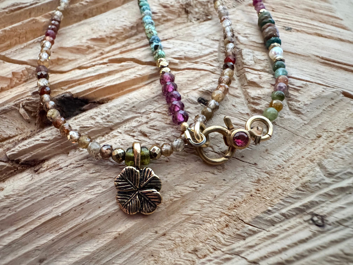 Collier Erica