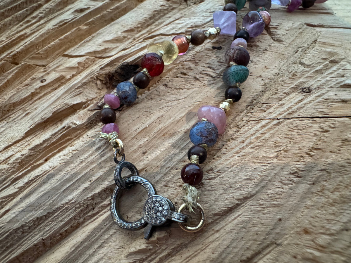 Collier Rosa Salva