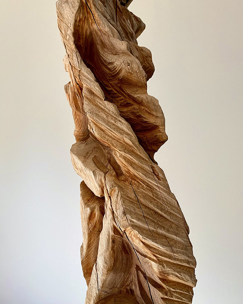 Draped column